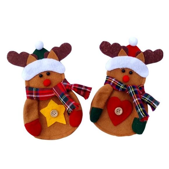 Cute Hand-Made Christmas Reindeer Cutlery Bags for Holiday Place Settings-4pcs - Picture 3 of 4